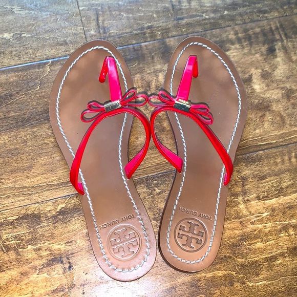 Tory Burch Leighanne T-Strap Bow Sandals